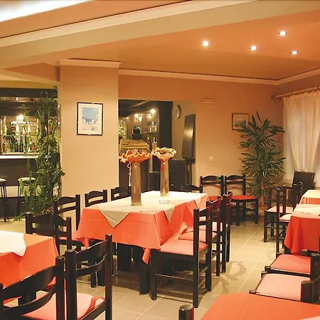 Koukouras Hotel Stalós