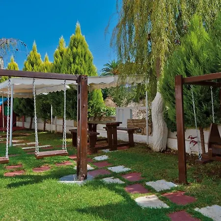 Koukouras Hotel Stalós